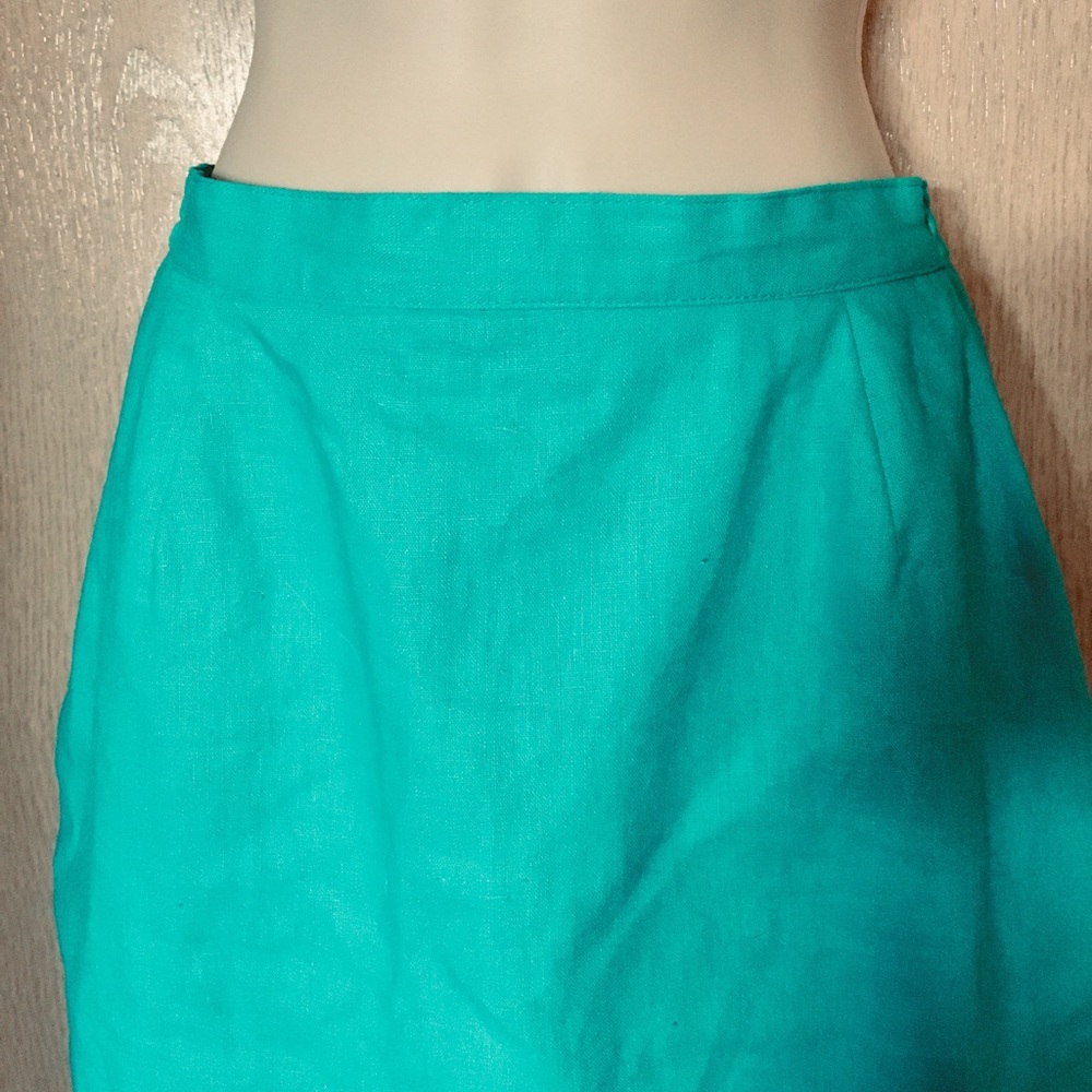 ❌DONATED❌EUC Savannah Fully Lined Skirt - 4P
